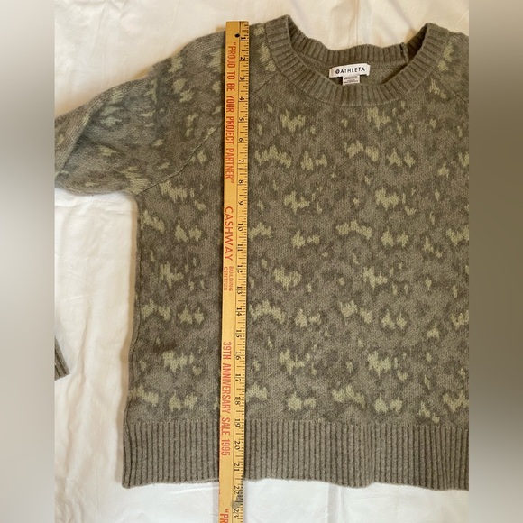 Athleta Hawthorn Leopard Print Extra Fine Merino Wool Blend Sweater Medium - Picture 8 of 13